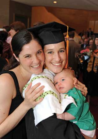 2009 Graduates Become Hopkins Nurses