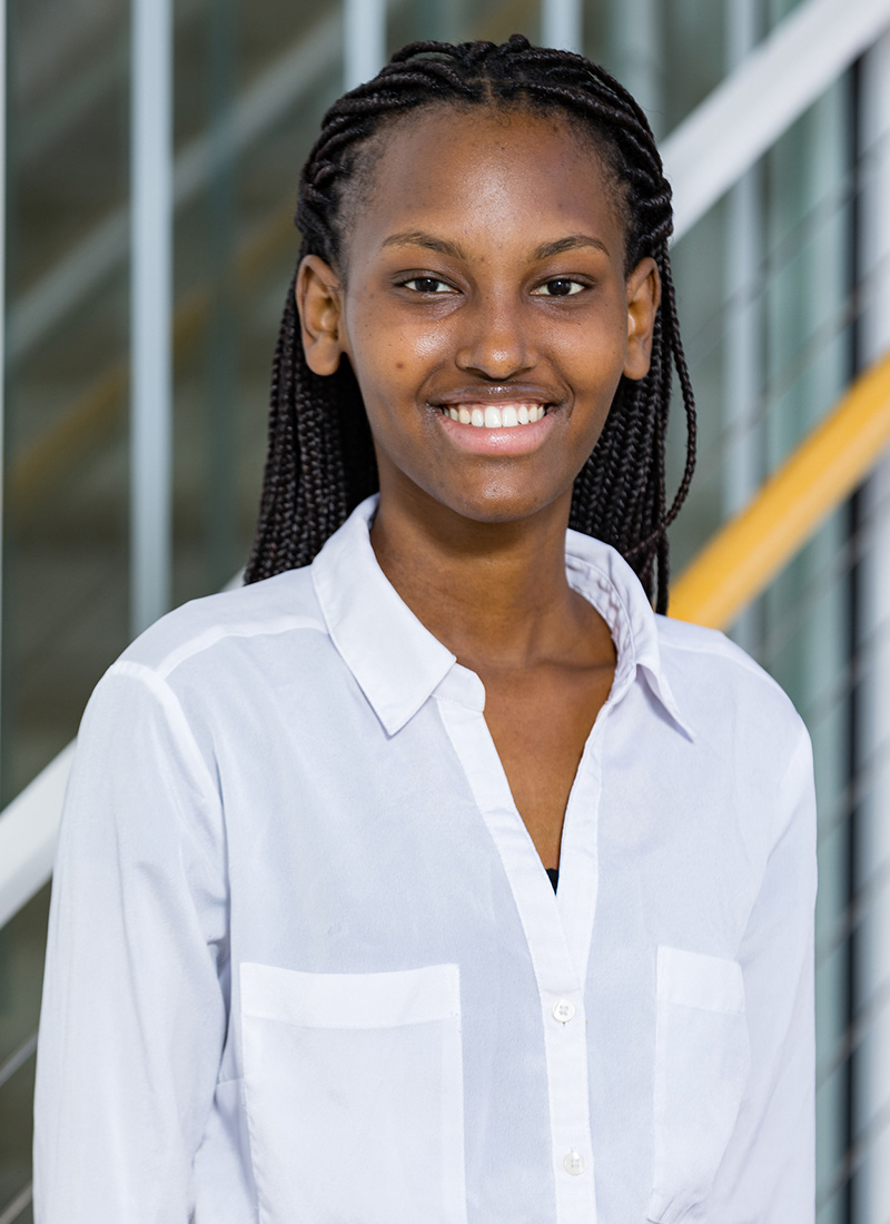 Gloria Mpundu